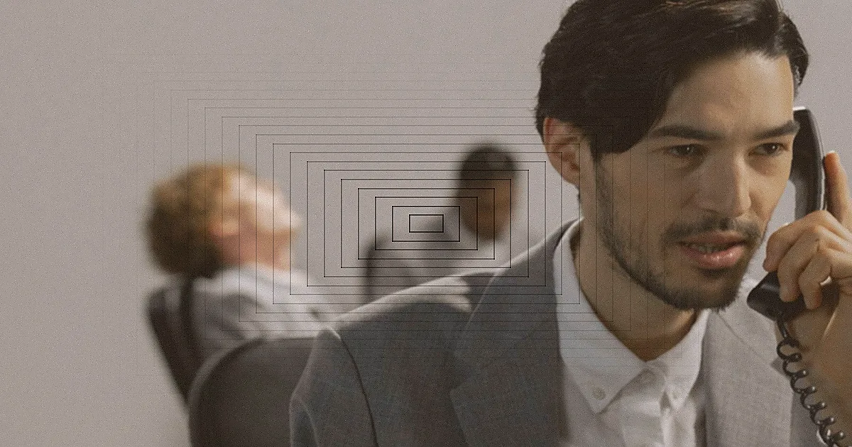 A confident and calm sales professional maintaining eye contact with a thoughtful executive during a virtual meeting, both expressing mutual understanding. The executive is leaning forward slightly, indicating engagement, while the salesperson gestures subtly, explaining a point. Modern, clean office background. Photorealistic, professional photography, 8K, cinematic lighting, sharp focus, depth of field, shot on a high-end DSLR. Creative concept of decision making with YES and NO keys on a red background. — Foto: Sandeep Verma / Pexels